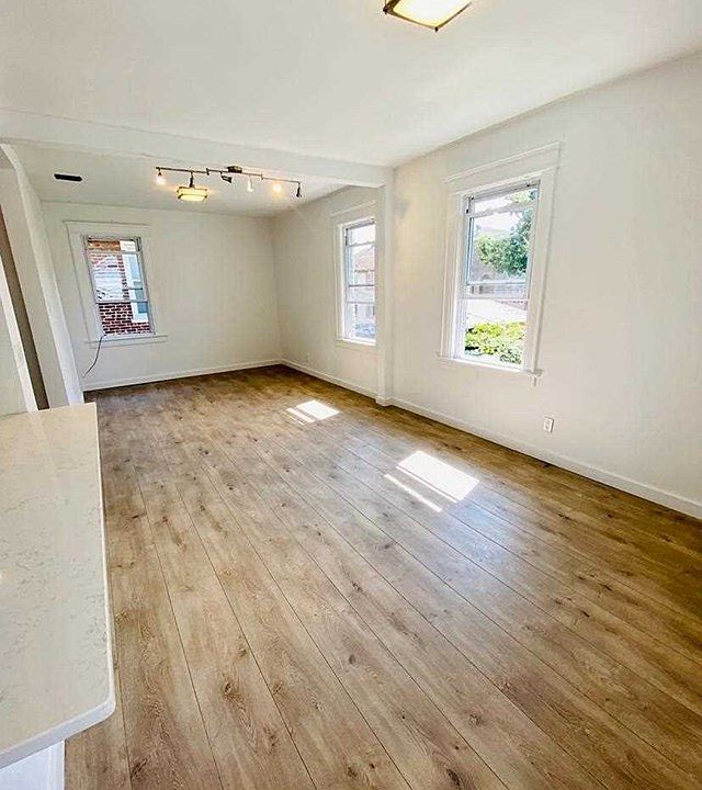 1st image of 6 Laird Pl Floor 2