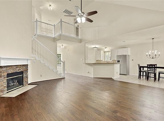 5th image of 6313 Fall River Dr