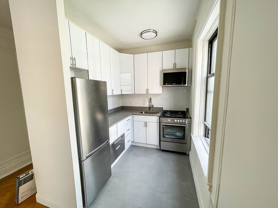1st image of 214 W 96th St APT 5J
