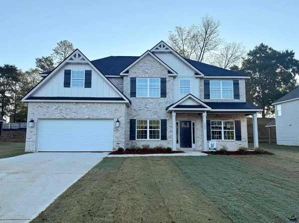 105 Ranch Rd, Bonaire, GA 31005