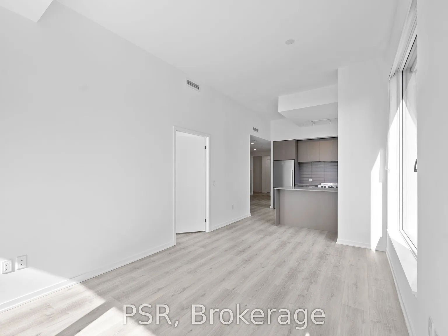 3 bed, $4,250 — Photo 4
