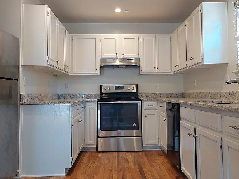 1063 Metropolitan Pkwy SW #A — Photo 17