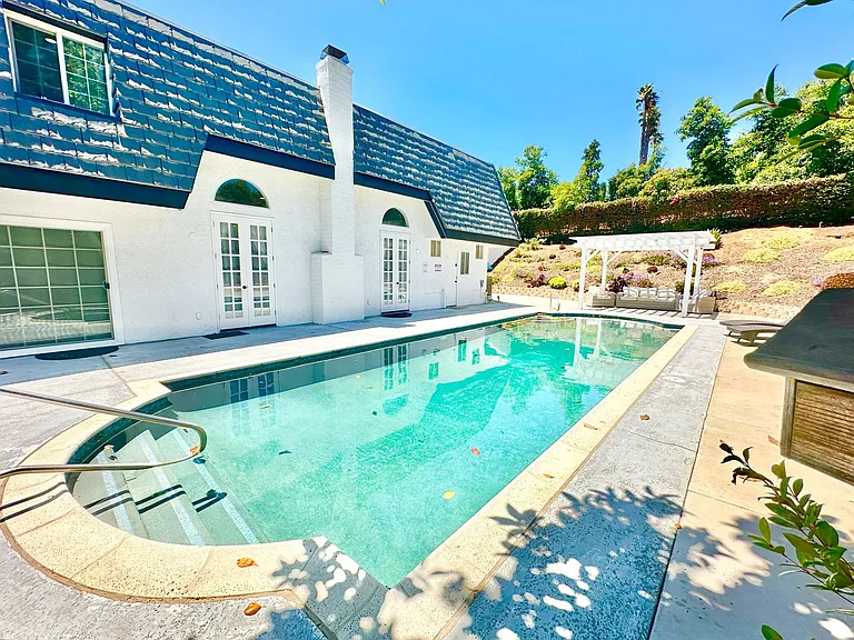 9431 W Lilac Rd #1 — Photo 31