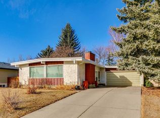 10712 S Mapleshire Cres SE, Calgary, AB T2J 1Y9