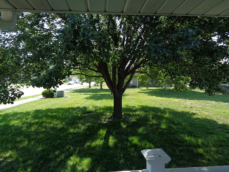 602 Heidman Rd — Photo 3