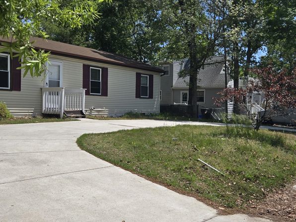 718 Tilton Rd