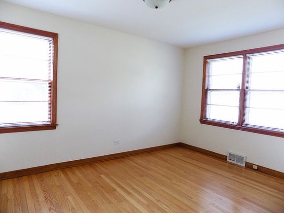 2nd image of 22447 Millard Ave