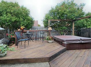1127 Seneca Pl, Lewisville, TX 75067