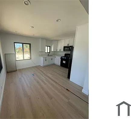 7224 Hazeltine Ave — Photo 5
