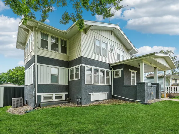 1607 E Walnut St, Des Moines, IA 50316