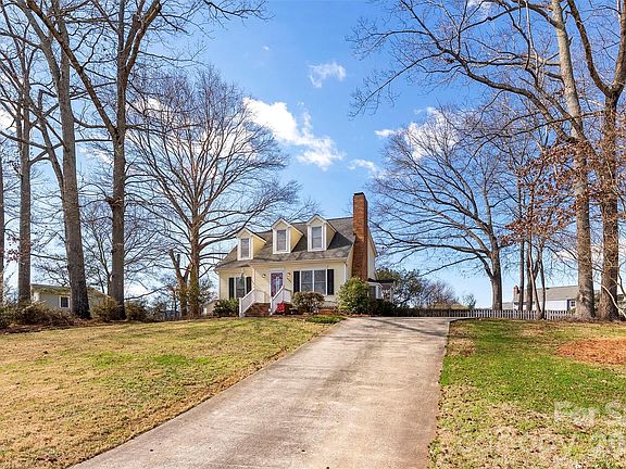 5th image of 2191 Winterfield Dr