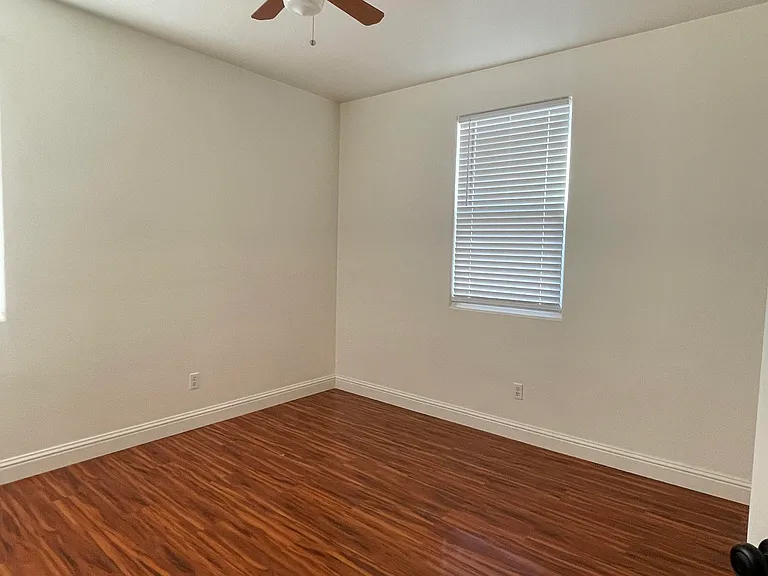 8885 Brecon Way — Photo 4