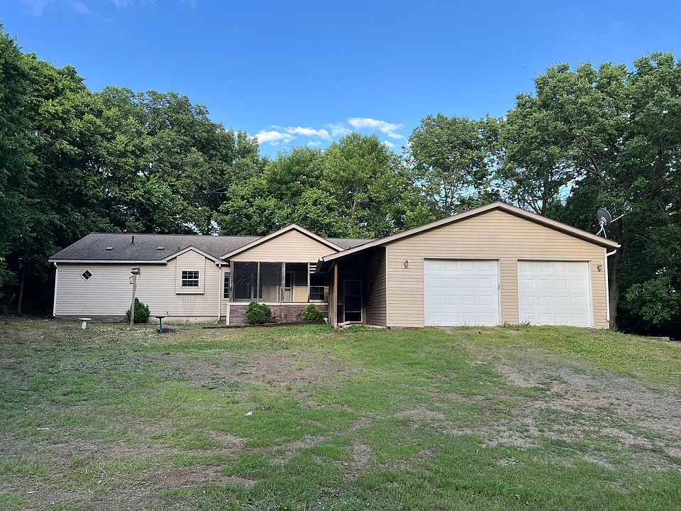 1st image of 61256 440th St