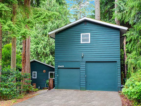 2nd image of 10409 316th Ave NE