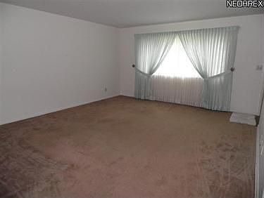 2nd image of 92 Barry Ln