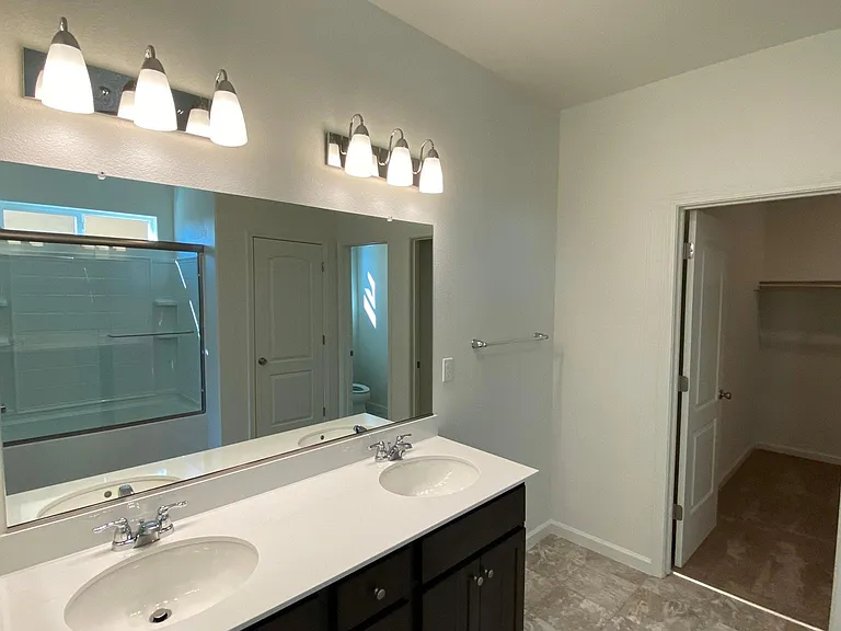 7199 E University Ave — Photo 20