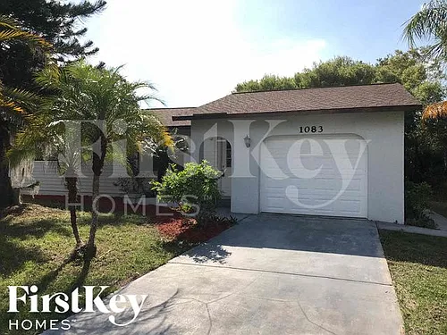 1083 Riggs St Photo 1