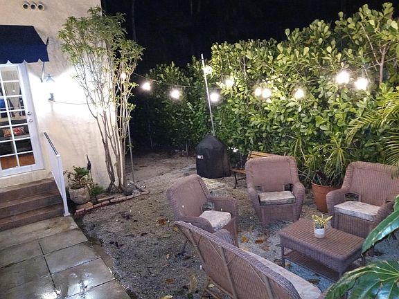 4th image of 50 Montilla Ave