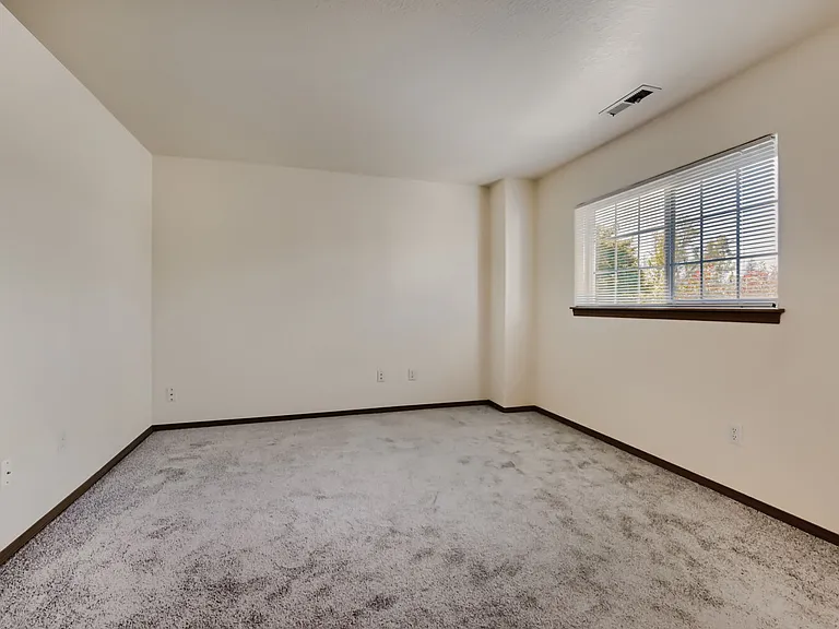169 NE Skylar St #169 — Photo 19