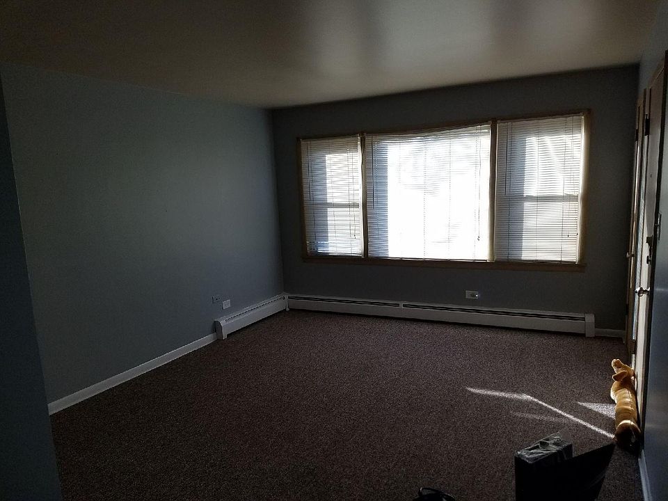 2nd image of 9347 S Pulaski Rd APT 2N