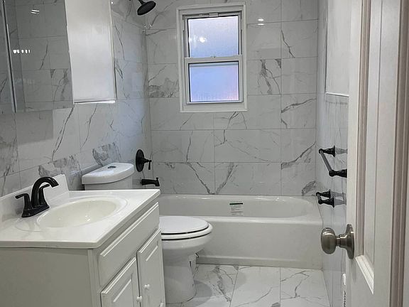 4th image of 1560 E 54th St Floor 2