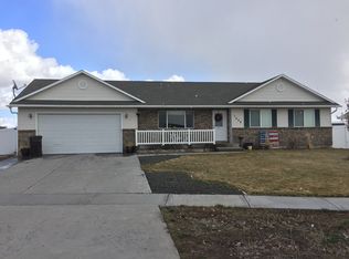 1454 N Crimson Dr, Idaho Falls, ID 83401
