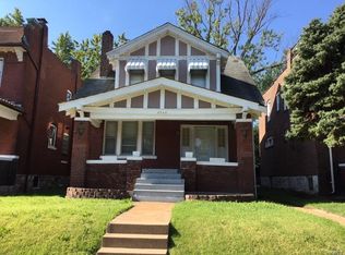 4944 Highland Ave, Saint Louis, MO 63113