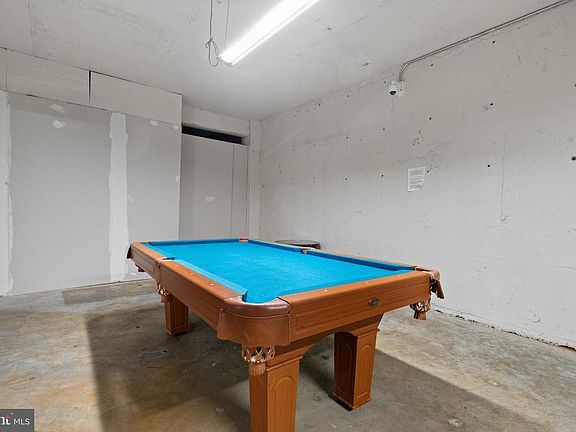 5th image of 4600 Duke St APT 1119