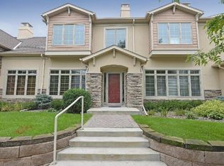 155 Willoughby Way W, Minnetonka, MN 55305