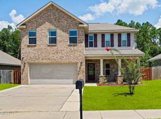 5367 Overland Dr, Biloxi, MS 39532