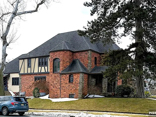 632 Belgrove Dr, Kearny, NJ 07032