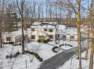 10308 Bayless Ln, Fort Wayne, IN 46804