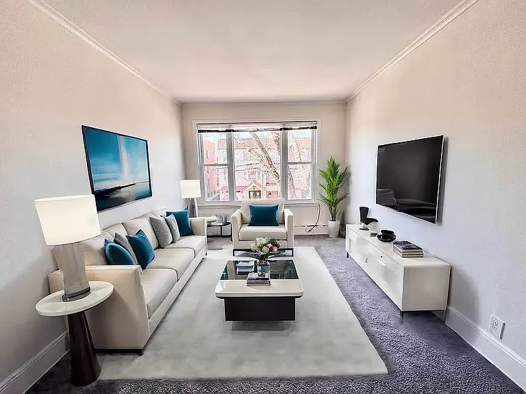 28-29 48th St #TOPFLOOR — Photo 3