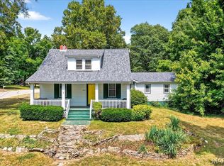 1355 Stein Rd, Saint Louis, MO 63135