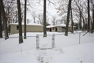 1st image of 3888 N 36th St