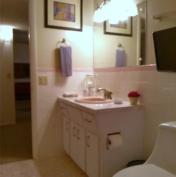 2361 Ecuadorian Way #45 — Photo 37