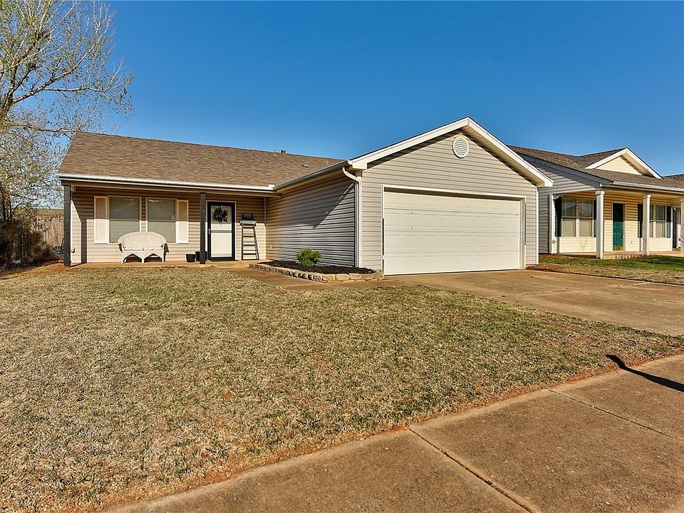 921 Periwinkle Dr, Yukon, OK 73099 Zillow