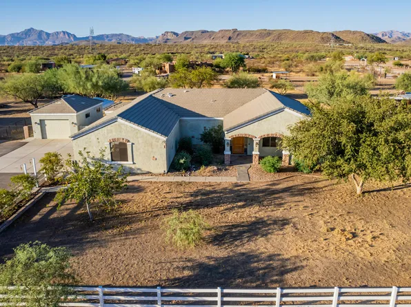 1894 W SCISSOR TAIL Place, Queen Valley, AZ 85118