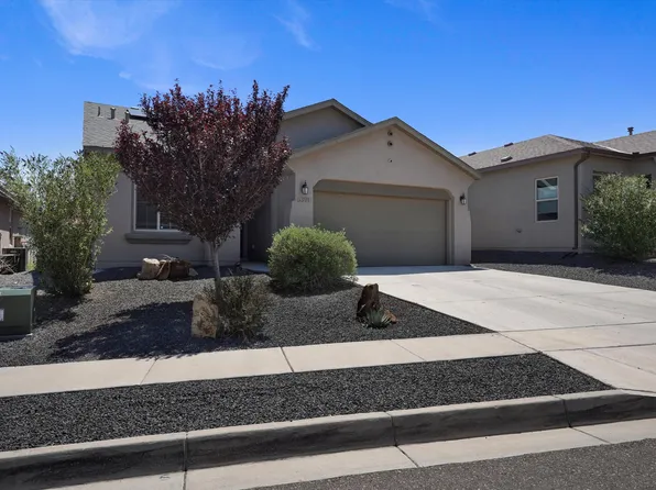 6391 Red Falcon Dr NE, Rio Rancho, NM 87144