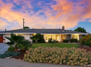 1888 Salem Ct, Claremont, CA 91711