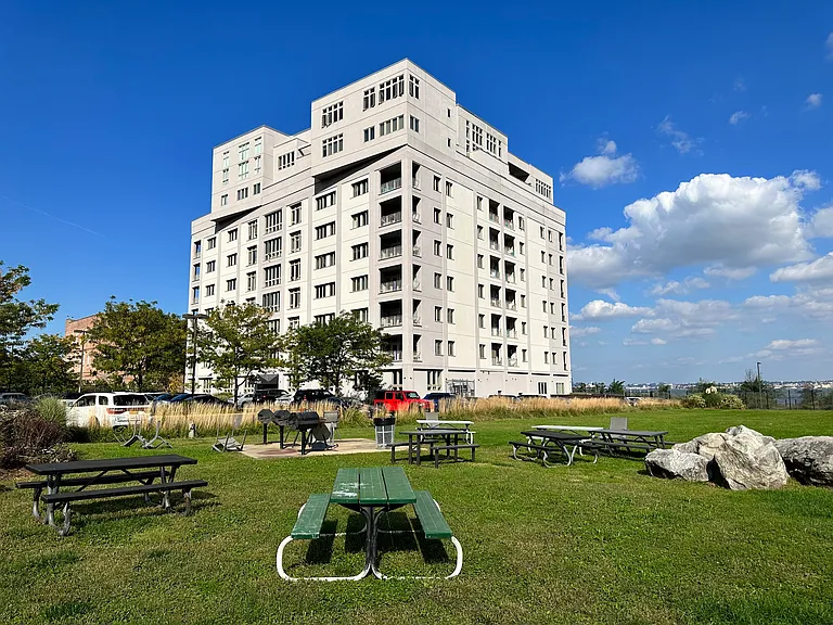 90 Bay Landing St #7K — Photo 28