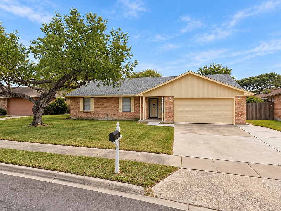 305 Timbertrail Cir