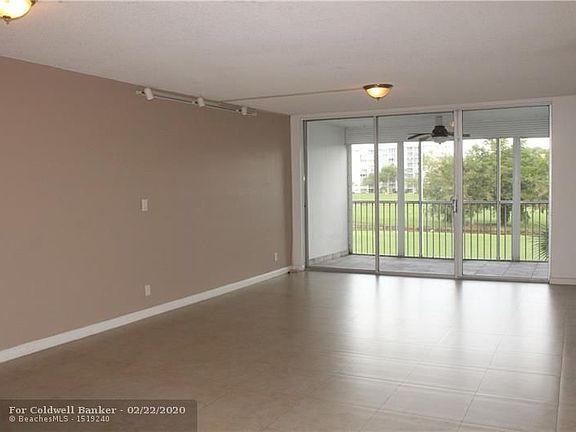 4th image of 2651 S Palm Aire Dr APT 309