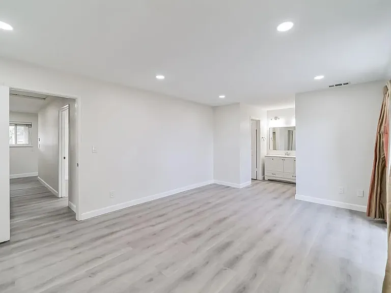 10308 Alpine Dr #A — Photo 11