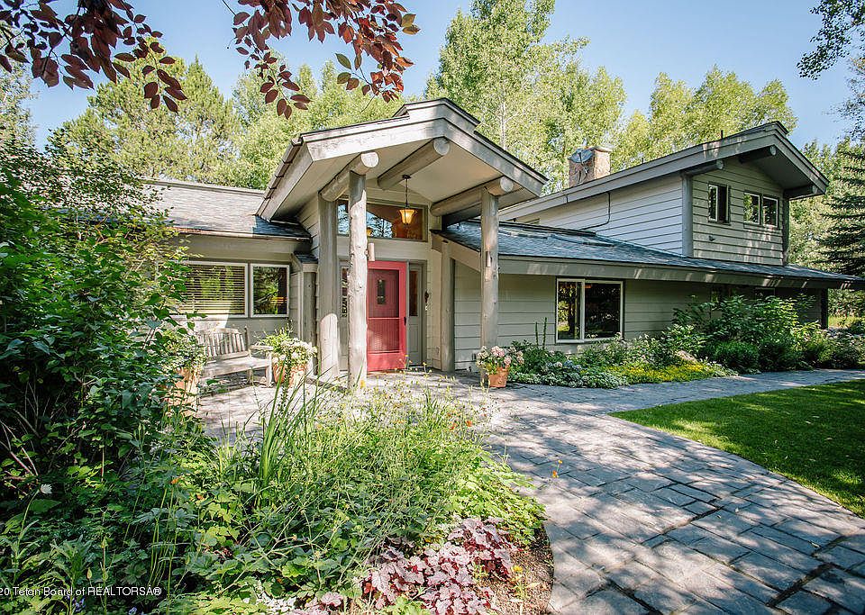 1st image of 3725 N Fish Creek Dr