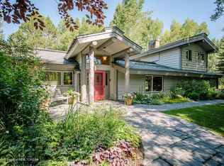 3725 N Fish Creek Dr, Jackson, WY 83001