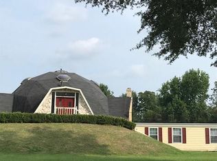 422 Briarwood Cv, Greenville, MS 38701