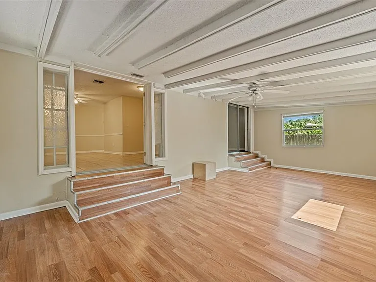 9616 N Oklawaha Ave #1/2 — Photo 35
