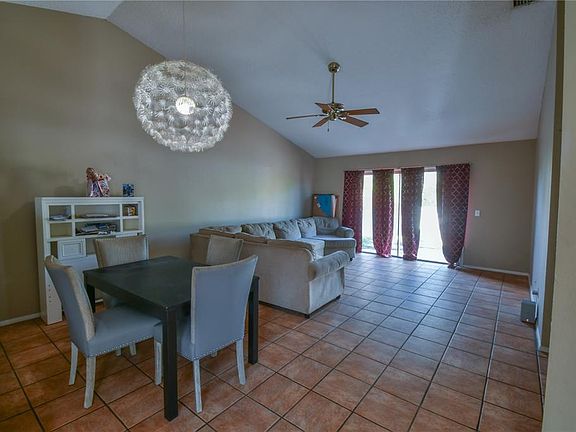 4th image of 7416 Little Pond Ct