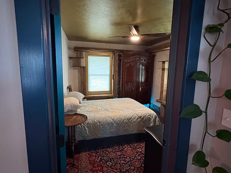 614 W Main St — Photo 24